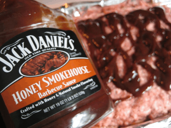 Два лучших рецепта знаменитого соуса Jack Daniel’s