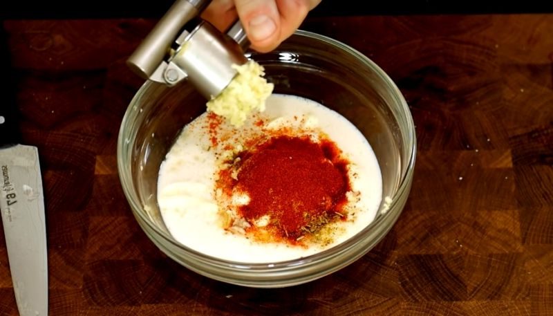 Подборка лучших рецептов чесночного соуса