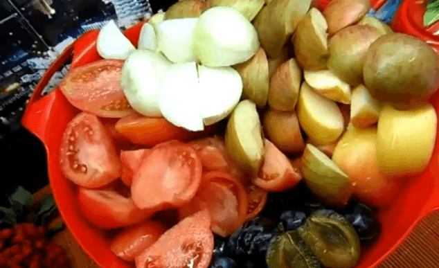 Соус из яблок и помидор - как приготовить на зиму