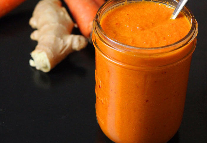 Морковно-имбирный соус для рулетов