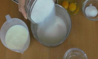 ТОП-8 рецептов заварного крема на муке