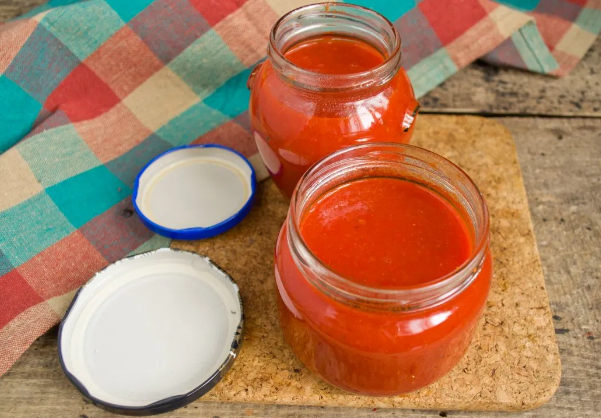 4 лучших рецепта соуса из свежих помидор на зиму
