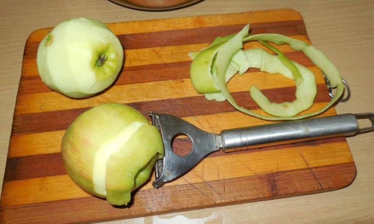 Яблочное пюре для зимнего длительного хранения: 5 простых рецептов яблочного пюре
