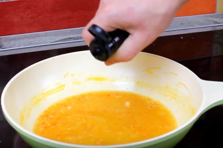Соусы к утке, запеченной в духовке: 10 рецептов приготовления в домашних условиях