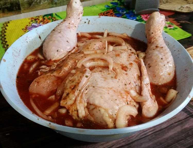 Большая подборка рецептов маринадов для курицы или индейки в духовке