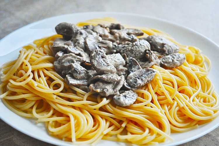 Сливочный соус с грибами для спагетти - ТОП-5 рецептов